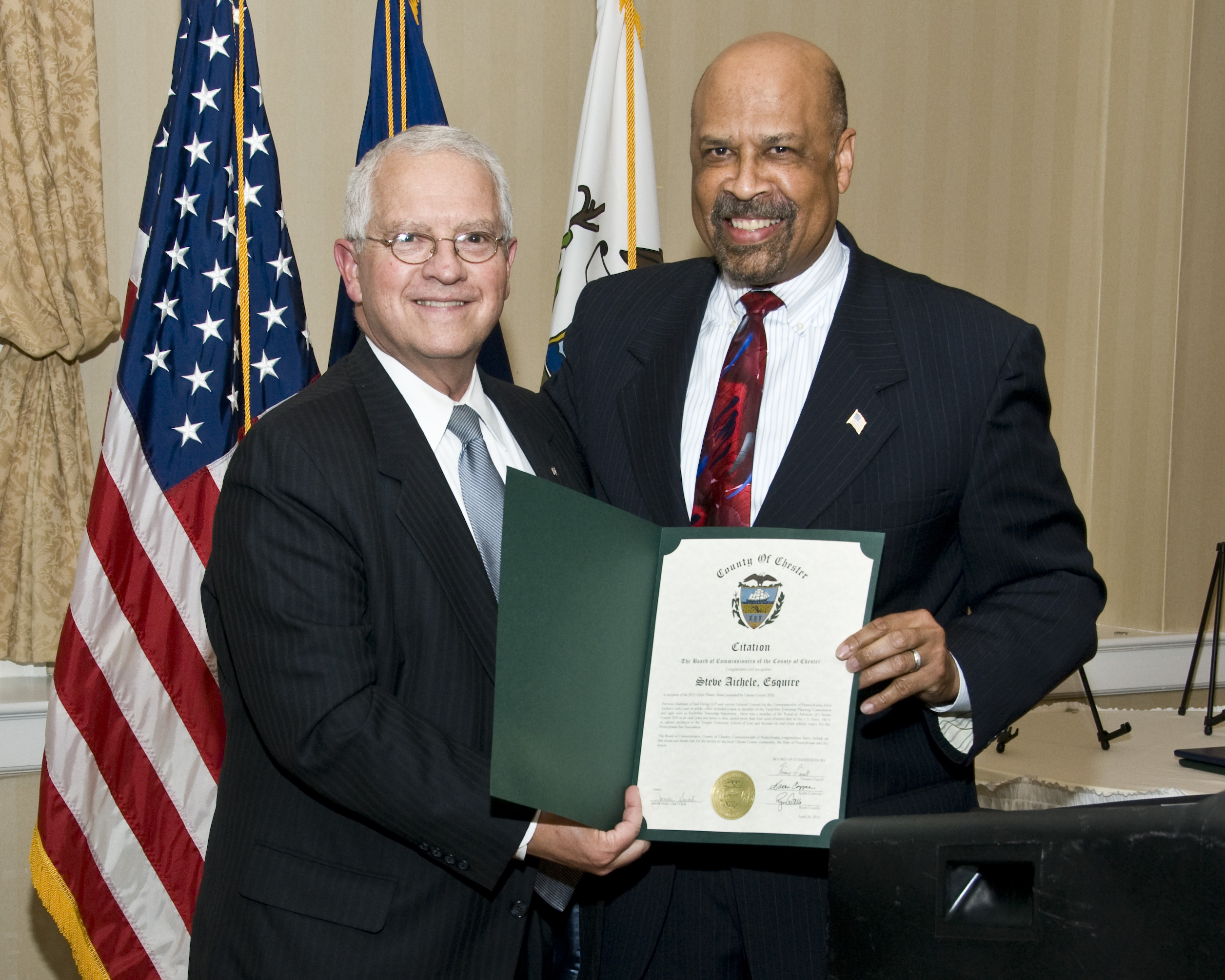 Stephen Aichele- 2013 Honoree and our Emcee for 2014 - with the Hon. Terence Farrell at the 2012 event.